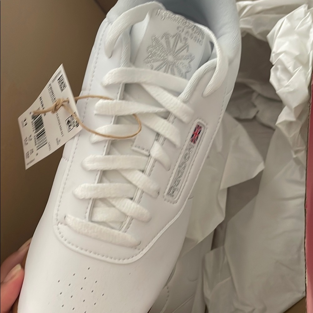 Princess Reebok White /Gum Sole - Picture 4 of 5